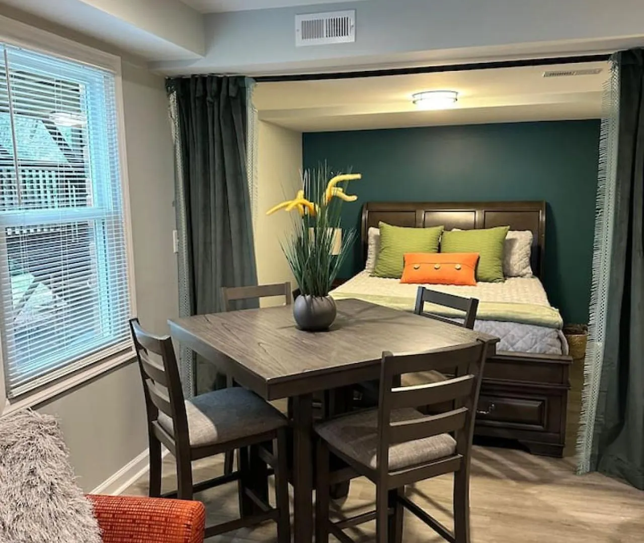 דירה שרלוט Serenity Haven - Modern Retreat ארצות הברית
